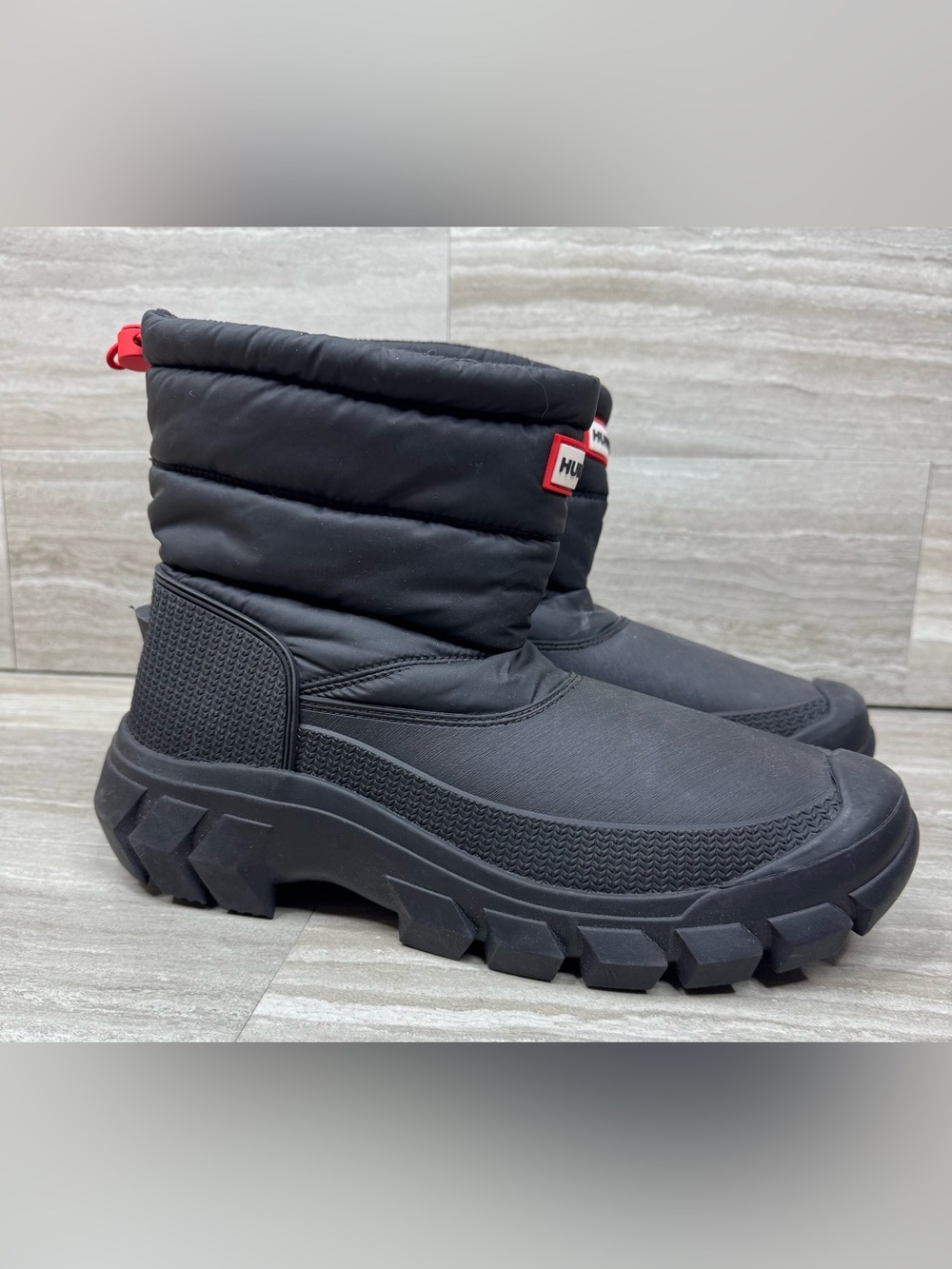 Hunter Intrepid Lug Sole Quilted Ankle Snow Boots Womens Size 10